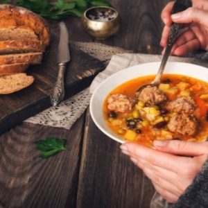 What is pioneer woman vegetable beef soup?